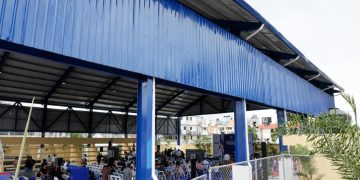 Presidente Abinader inaugura dos modernos techados escolares, uno en el Ensanche La Fe y otro en Las Palmas de Herrera