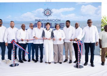 Vicepresidenta Raquel Peña entrega remozado hospital y obras que fortalecen a Sabana de la Mar