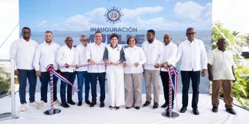Vicepresidenta Raquel Peña entrega remozado hospital y obras que fortalecen a Sabana de la Mar