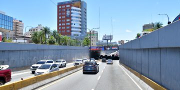 MOPC cerrará desde hoy el paso a desnivel de la avenida 27 de Febrero con Tiradentes