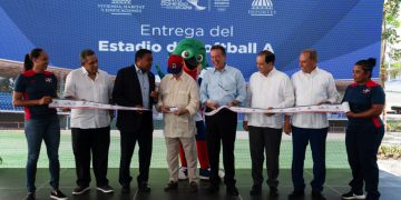 Mivhed entrega remozado Estadio de Softball A del Centro Olímpico Juan Pablo Duarte