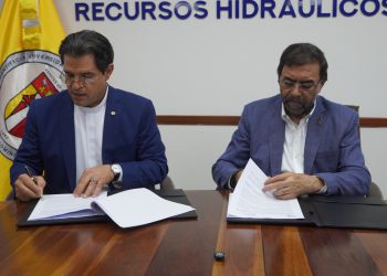 Indrhi y PUCMM impulsan alianza para fortalecer la gestión sostenible de los recursos hídricos