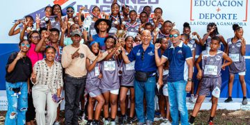 Provincia Samaná domina la apertura del Torneo Nacional de Atletismo Escolar Inefi 2026