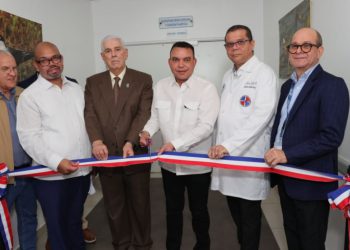 SNS entrega segundo tomógrafo al Hospital Dr. Darío Contreras
