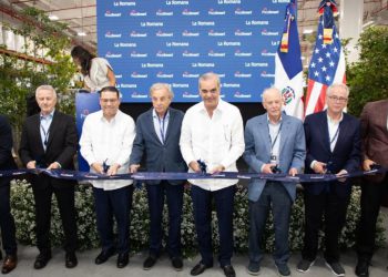 Presidente Abinader participa en la inauguración de la nueva sucursal de PriceSmart en La Romana