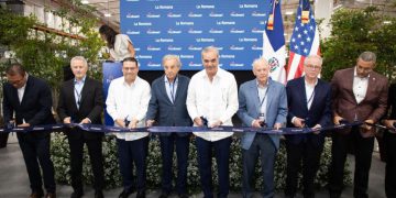 Presidente Abinader participa en la inauguración de la nueva sucursal de PriceSmart en La Romana