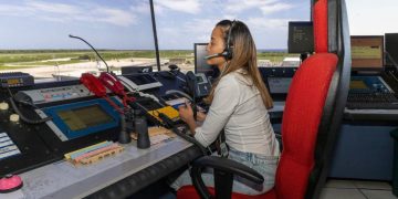 IDAC abre concurso para controladores de aeródromos