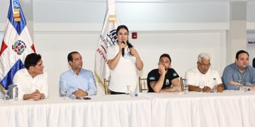 Campeona de UFC Alexa Grasso lidera clínica de artes marciales mixtas en la República Dominicana