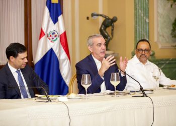 Gobierno anuncia licitación para rescatar el Teatro Agua y Luz, presidente Abinader busca convertir el emblemático espacio en un escenario cultural y turístico de Santo Domingo