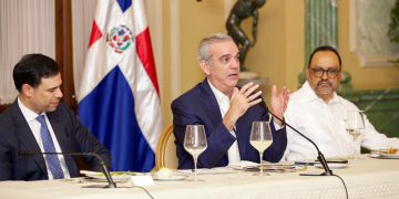 Gobierno anuncia licitación para rescatar el Teatro Agua y Luz, presidente Abinader busca convertir el emblemático espacio en un escenario cultural y turístico de Santo Domingo