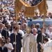 El papa oficia una misa ante más de 1,2 millones de fieles en Madrid