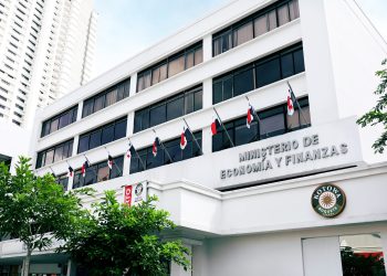 Panamá impulsa nuevo régimen fiscal sobre rentas pasivas extranjeras y sustancia económica